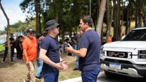 Leia mais sobre o artigo Prefeito David Almeida acompanha revitalização da lagoa do Japiim e destaca soluções sustentáveis para o espaço