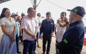 Leia mais sobre o artigo Senador Omar Aziz destaca avanços em Parintins durante agenda de inaugurações e visitas técnicas