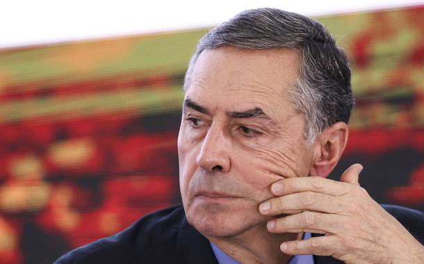 No momento, você está visualizando Barroso, presidente do STF, se torna o novo alvo preferencial do bolsonarismo