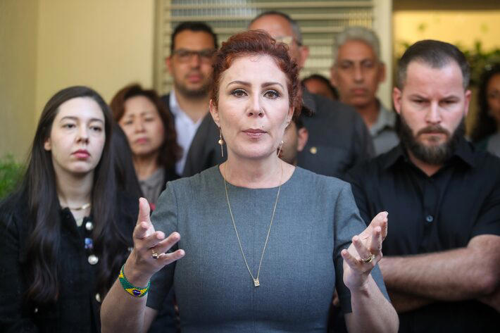 No momento, você está visualizando Carla Zambelli é presa na Itália, diz PF