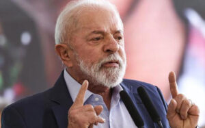 Leia mais sobre o artigo Lula diz que acionou o STF para garantir governabilidade: “decreto é coisa do presidente”