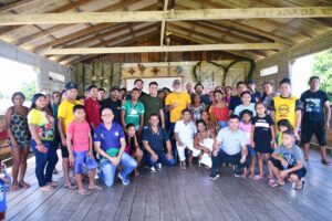 Leia mais sobre o artigo Cabo Maciel reforça compromisso com comunidades indígenas do Coatá-Laranjal de Borba