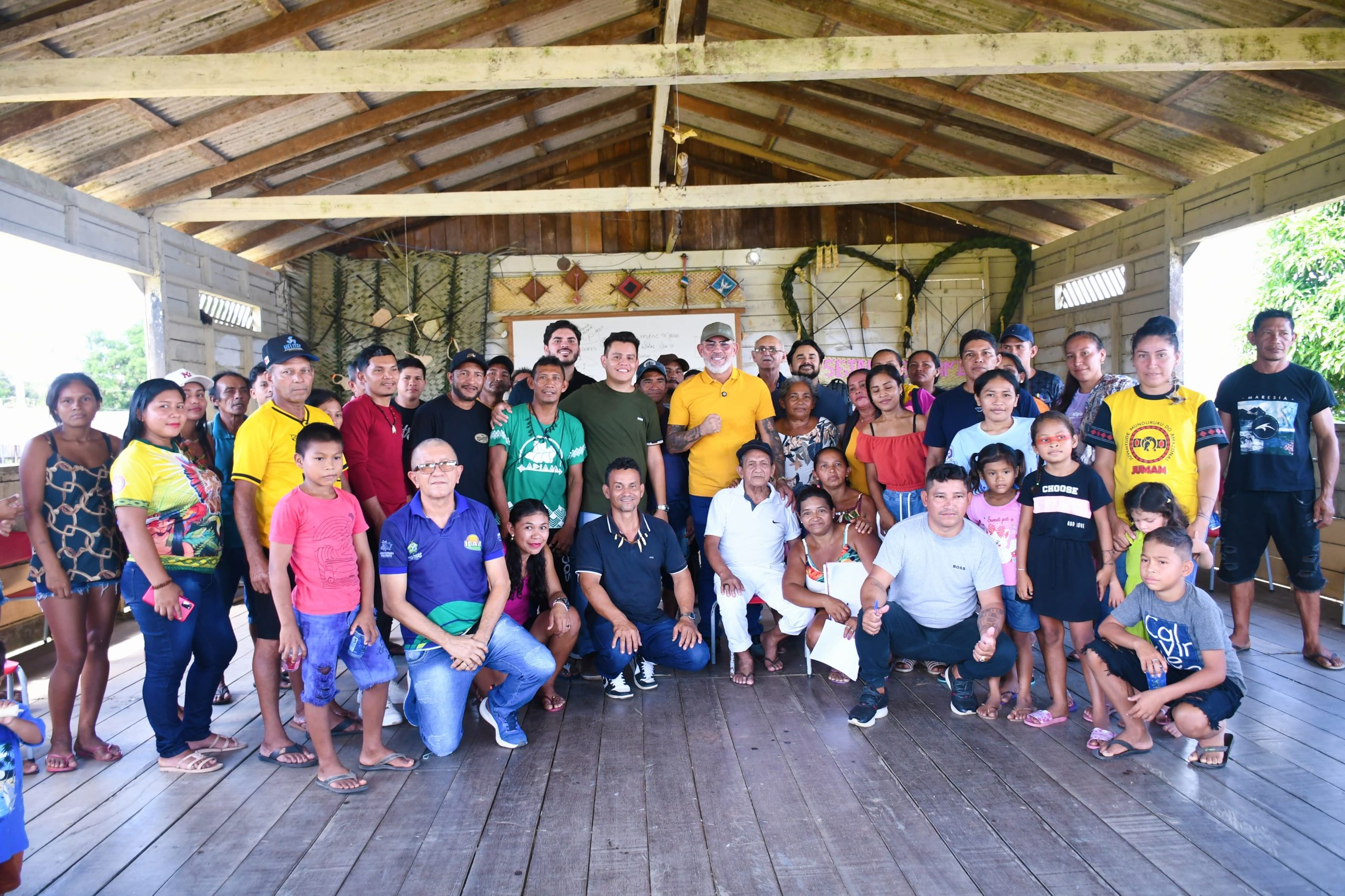 No momento, você está visualizando Cabo Maciel reforça compromisso com comunidades indígenas do Coatá-Laranjal de Borba
