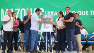 Governador Wilson Lima inaugura novo sistema de iluminação pública de Manaquiri e Careiro Castanho