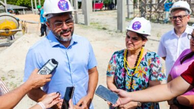 Governador Wilson Lima e ministra Márcia Lopes vistoriam obras da Casa da Mulher Brasileira
