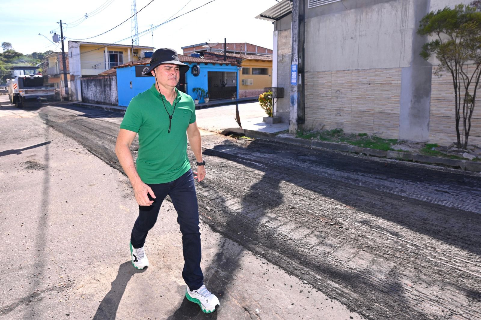 No momento, você está visualizando Prefeito David Almeida acompanha obras no conjunto Galiléia e anuncia avanço do asfaltamento com a chegada do verão