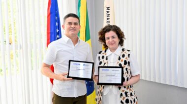 Prefeito David Almeida celebra reconhecimento nacional da Manaus Previdência com dois prêmios em congresso da Abipem