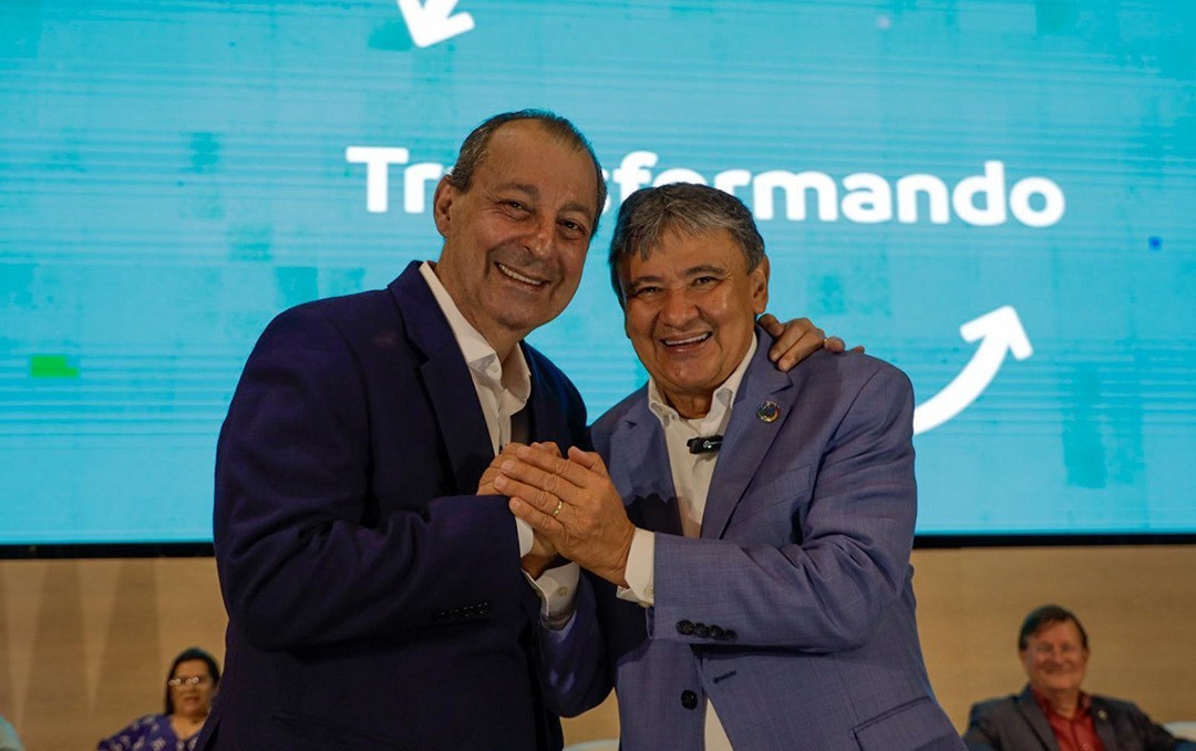 No momento, você está visualizando Senador Omar participa do lançamento do programa ‘Manaus Por Você’, ao lado do Ministro Wellington Dias e do prefeito David Almeida