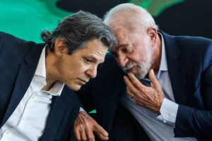 Leia mais sobre o artigo Por determinação de Lula, Fazenda prepara lista de medidas de reciprocidade a tarifaço dos EUA