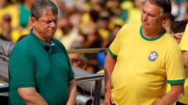 Moraes autoriza visita de Tarcísio a Bolsonaro em prisão domiciliar
