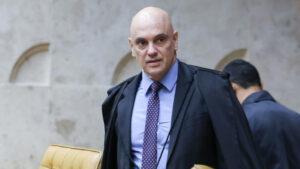 Leia mais sobre o artigo Análise: Após fala de Moraes sobre sanções, investidores agem com cautela