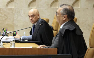 Leia mais sobre o artigo Bancos avaliam encerrar contas de ministros para escapar da Lei Magnitsky e driblar o STF