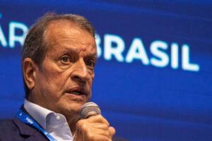 Leia mais sobre o artigo Valdemar diz que Bolsonaro só deve escolher candidato em 2026 após julgamento no STF