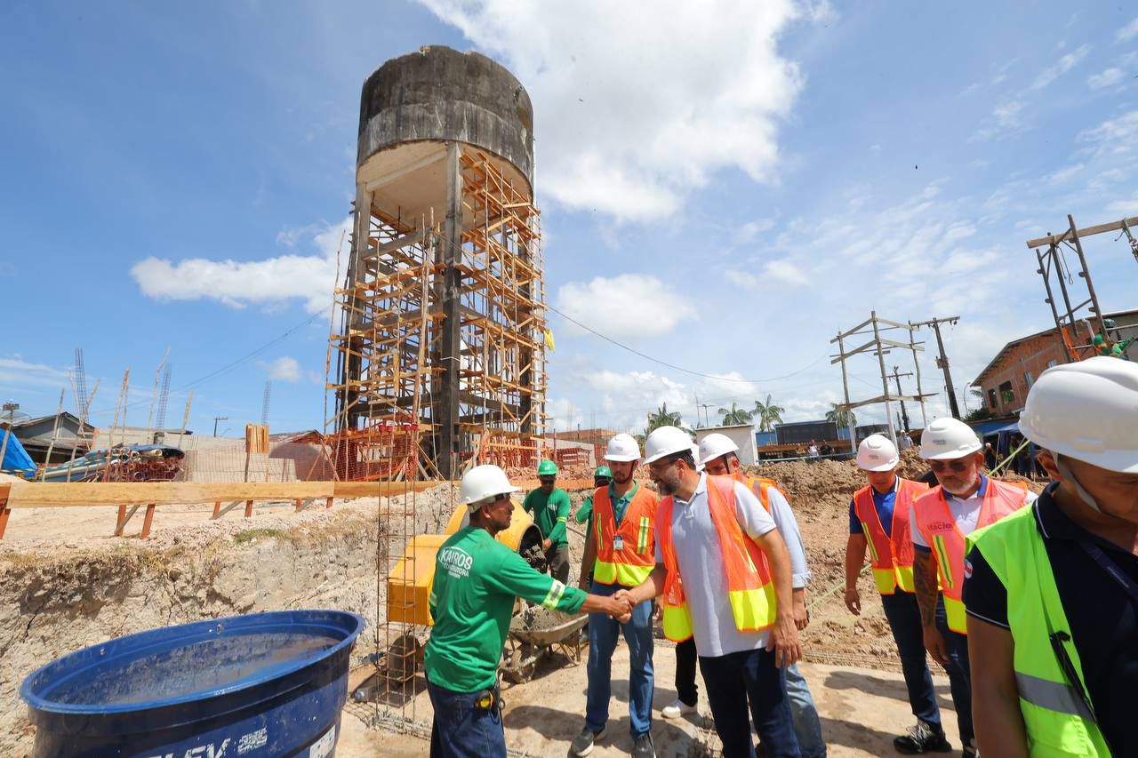 No momento, você está visualizando Governador Wilson Lima vistoria avanço de obra de revitalização e ampliação do sistema de abastecimento de água em Codajás