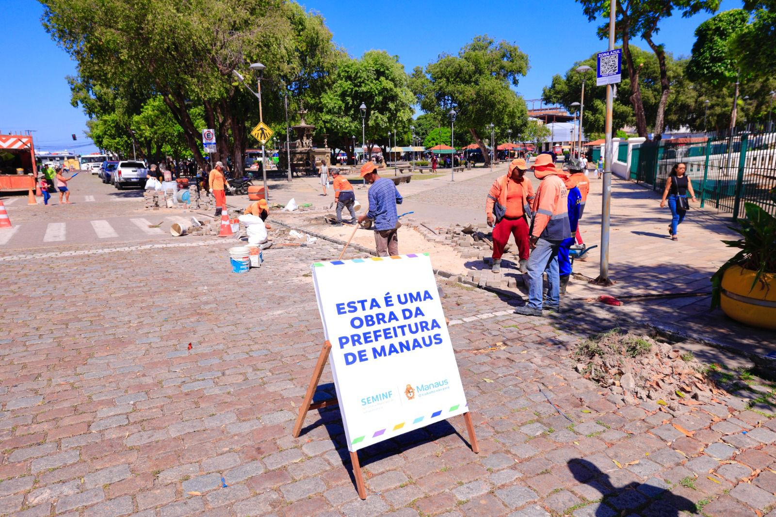 No momento, você está visualizando Prefeitura de Manaus encerra primeiro dia do ‘Mutirão no Centro’ com reforço em ações de segurança, assistência social e limpeza