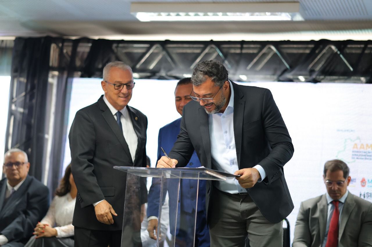 No momento, você está visualizando Governador Wilson Lima destaca avanços no saneamento e instala nova estrutura que vai apoiar municípios do interior