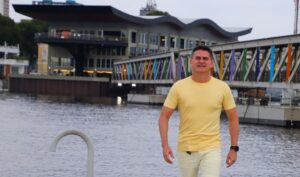 Leia mais sobre o artigo Manaus fortalece o turismo brasileiro e projeta crescimento internacional, destaca prefeito David Almeida