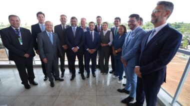 Governador Wilson Lima propõe carta conjunta de governadores para a COP30 e alerta para entraves no licenciamento da BR-319
