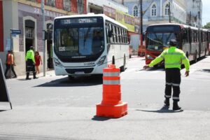 Leia mais sobre o artigo Prefeitura tem programação especial de transporte para ‘#SouManaus Passo a Paço 2025’