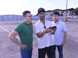 Leia mais sobre o artigo Prefeito David Almeida acompanha avanços da montagem do palco Malcher do #SouManaus