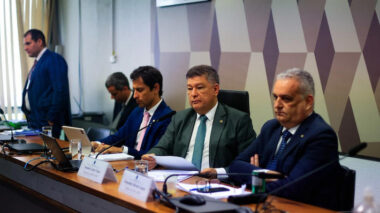 CPI do INSS aprova requerimentos que miram sindicato de irmão de Lula; veja quais