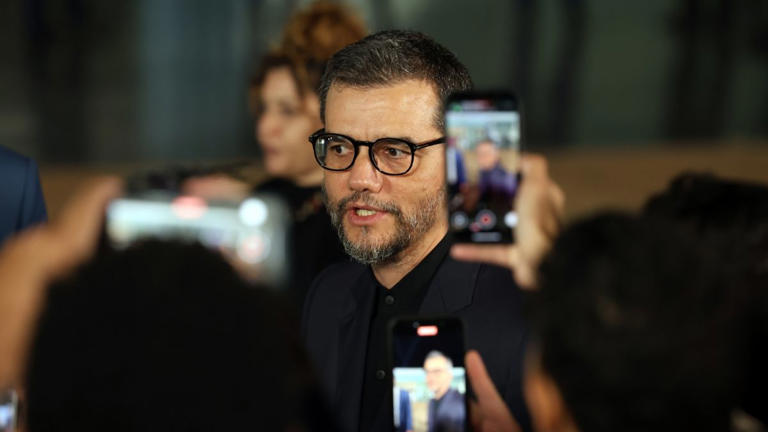 No momento, você está visualizando Bolsonaristas miram expulsão de Wagner Moura dos EUA após ataques a Felipe Neto e Casimiro
