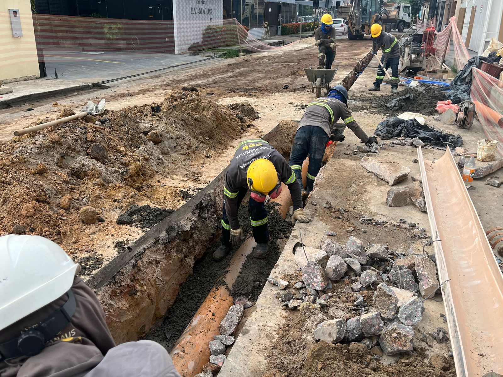 No momento, você está visualizando Ageman multa Águas de Manaus em R$ 313 mil por falha técnica em obra no Vieiralves