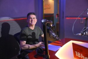 Leia mais sobre o artigo Prefeito David Almeida detalha ampliação do ‘#SouManaus Passo a Paço’ e ações estratégicas na cidade durante entrevista