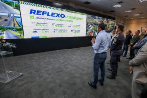 Leia mais sobre o artigo Governador Wilson Lima apresenta resultados da ampliação do Sistema Paredão, com novas tecnologias de reconhecimento facial e de placas