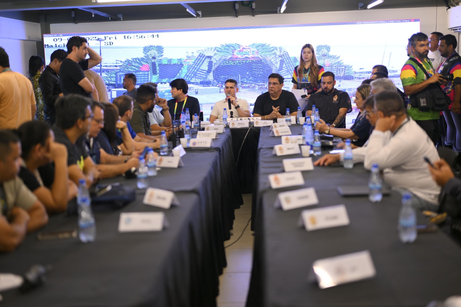 No momento, você está visualizando Prefeito David Almeida coordena primeira reunião do colegiado integrado do ‘#SouManaus 2025’