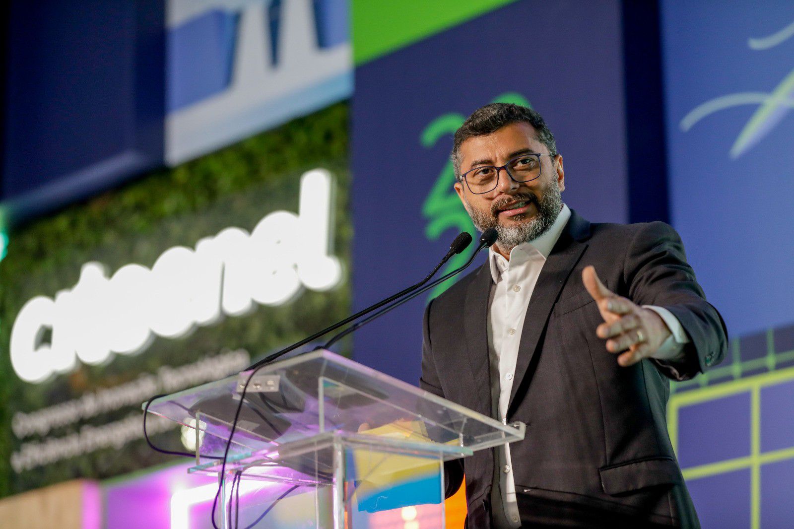 No momento, você está visualizando Governador Wilson Lima destaca a necessidade de garantir energia elétrica em comunidades isoladas do Amazonas
