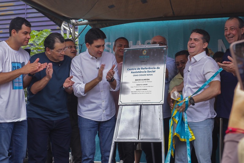 No momento, você está visualizando Prefeito David Almeida reinaugura maior Cras de Manaus totalmente revitalizado e reafirma compromisso com assistência social e preservação ambiental