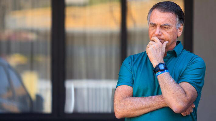 No momento, você está visualizando Bolsonaro será retratado em filme de ficção que reconta atentado a facada em 2018; conheça o elenco