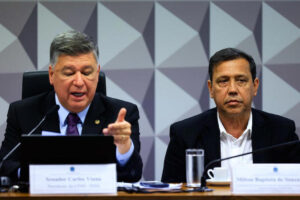 Leia mais sobre o artigo Relator usa silêncio de presidente do Sindnapi e ameaça convocar irmão de Lula