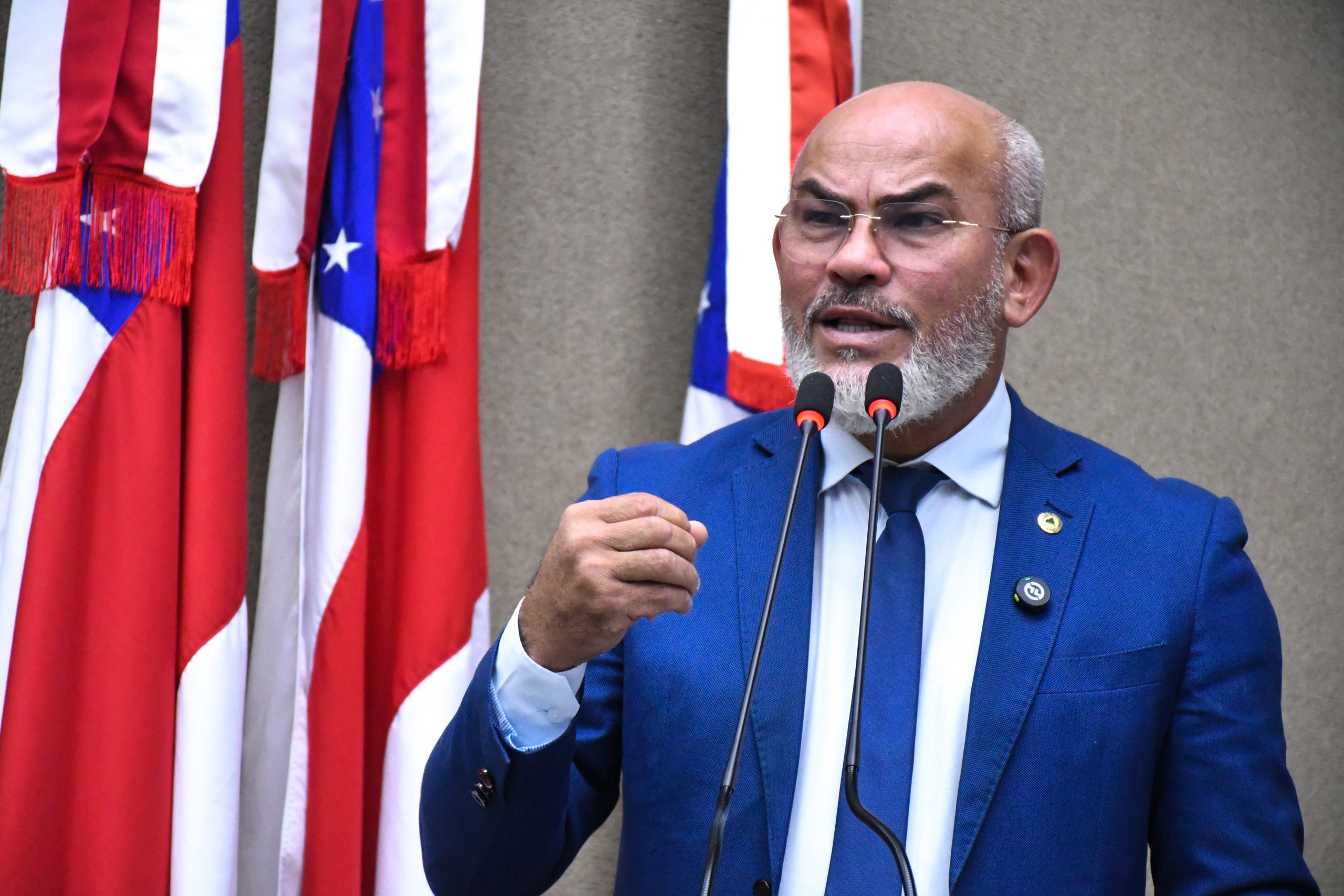 No momento, você está visualizando Deputado Cabo Maciel propõe a implantação de transporte a pacientes entre Matupi e Humaitá