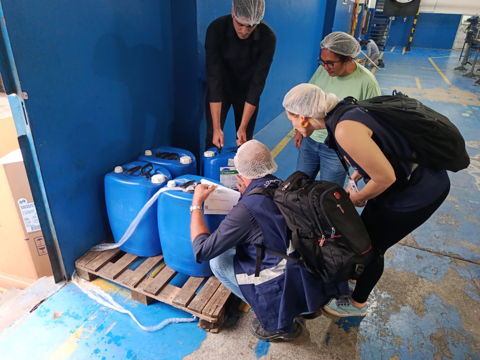No momento, você está visualizando Prefeitura de Manaus realiza operação ‘Zero Metanol’ para fiscalizar comércios de bebidas na cidade