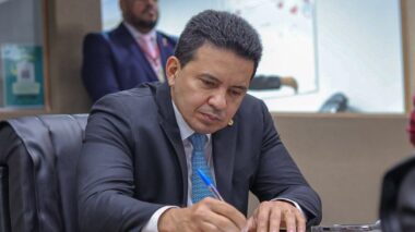 Deputado Delegado Péricles quer endurecer regras contra adulteração de bebidas alcoólicas no AM
