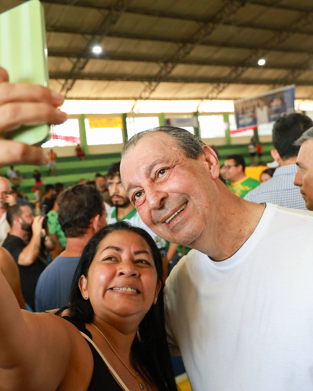No momento, você está visualizando Pesquisa Real Time Big Data aponta Omar Aziz como o próximo governador do Amazonas