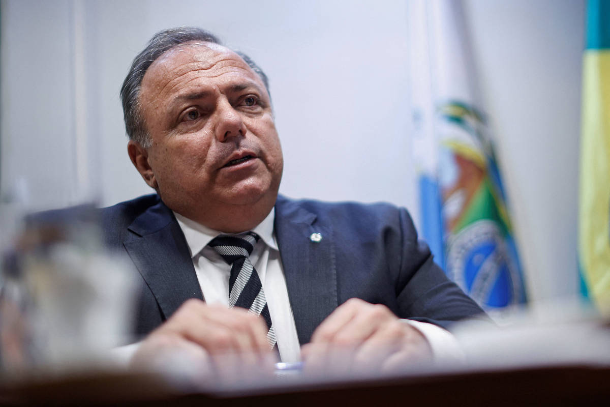 No momento, você está visualizando Câmara autoriza governo Lula a gastar até R$ 5 bilhões por ano com defesa fora da meta