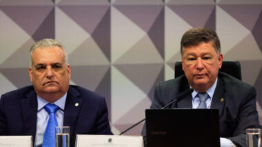 Presidente da CPI do INSS pede suspensão por seis meses da cobrança de consignado