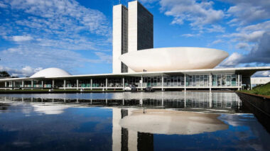 Congresso derruba parte dos vetos de Lula em programa de renegociação de dívidas dos Estados