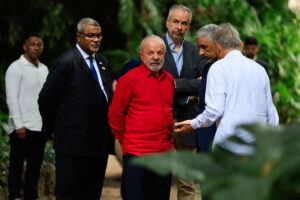 Leia mais sobre o artigo Navio que hospeda comitiva de Lula em Belém tem diária média de R$ 2,6 mil