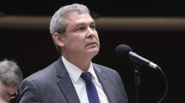 Lindbergh reage às críticas de Motta e denuncia ‘condução errática’ na Câmara
