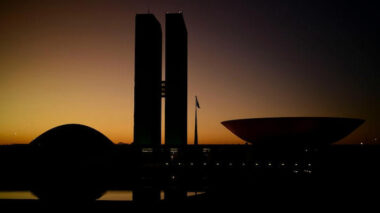 IR: Senado mantém prazo para isenção de dividendos e preocupa empresas; entenda