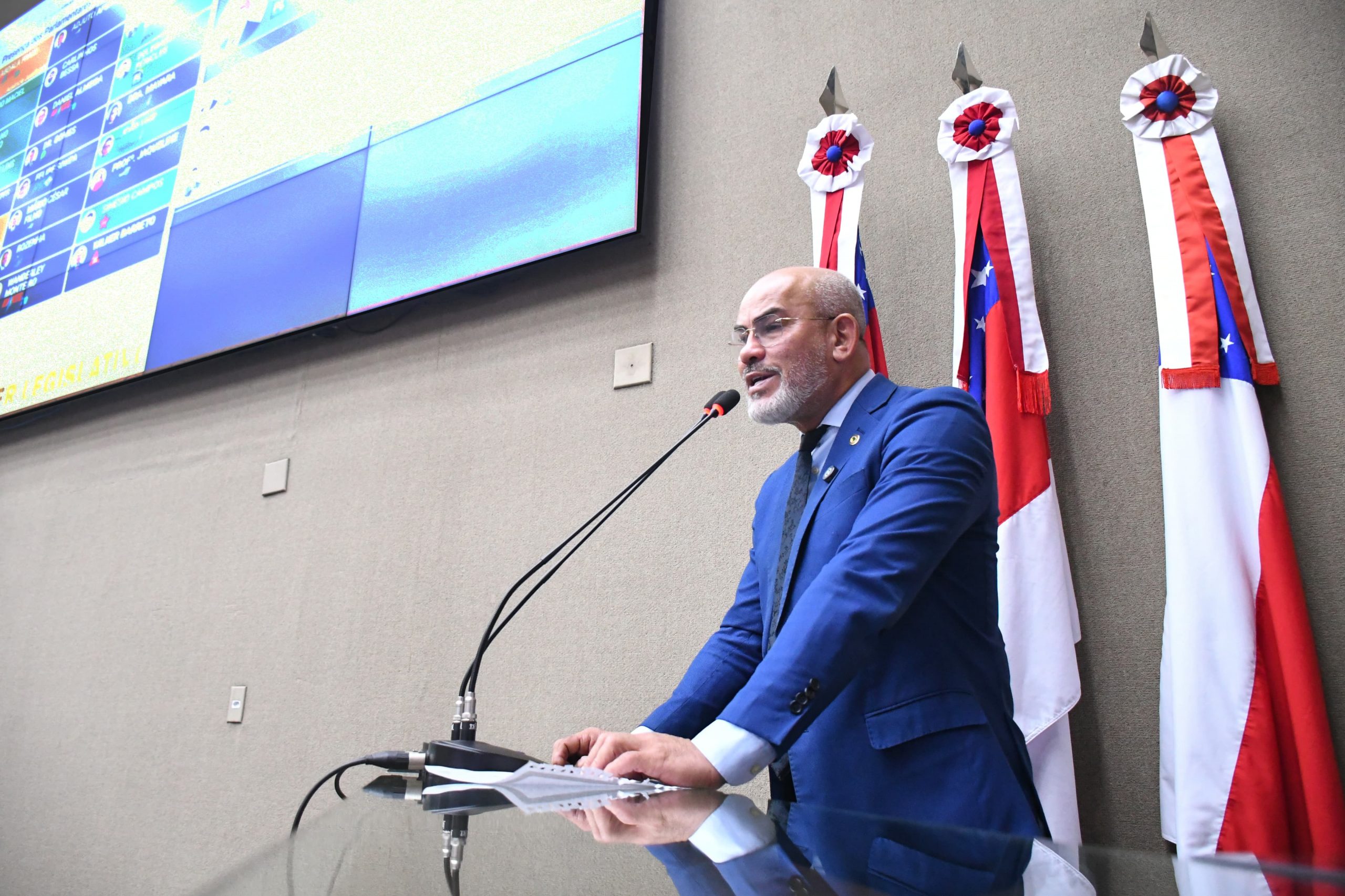 No momento, você está visualizando Após requerimento, Cabo Maciel recebe confirmação de reparos na Escola Estadual Santo Agostinho em Lábrea
