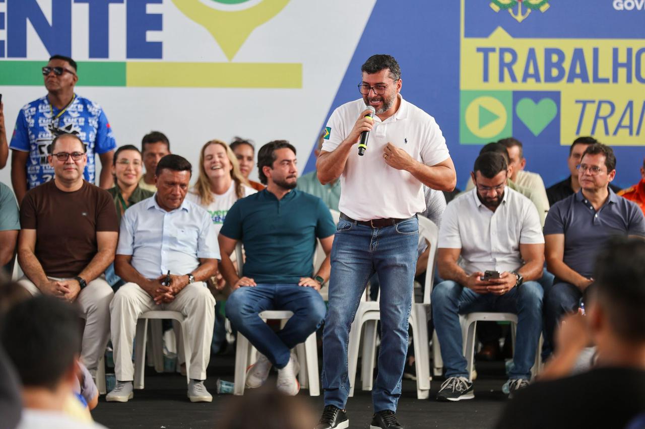 No momento, você está visualizando Governador Wilson Lima dá início à 25ª edição do Governo Presente no Grande Vitória, na zona leste de Manaus