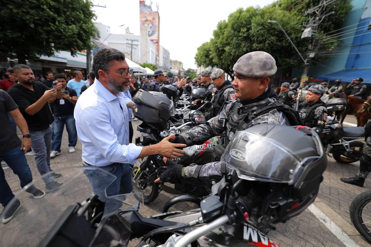 No momento, você está visualizando Governador Wilson Lima lança Operação Natal Mais Seguro 2025 com reforço de 500 alunos soldados nas ruas de Manaus