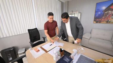 Prefeito David Almeida anuncia novo concurso da CGM