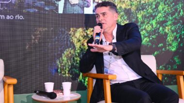 Prefeito David Almeida reafirma liderança de Manaus em governança multinível e financiamento climático durante abertura da COP30