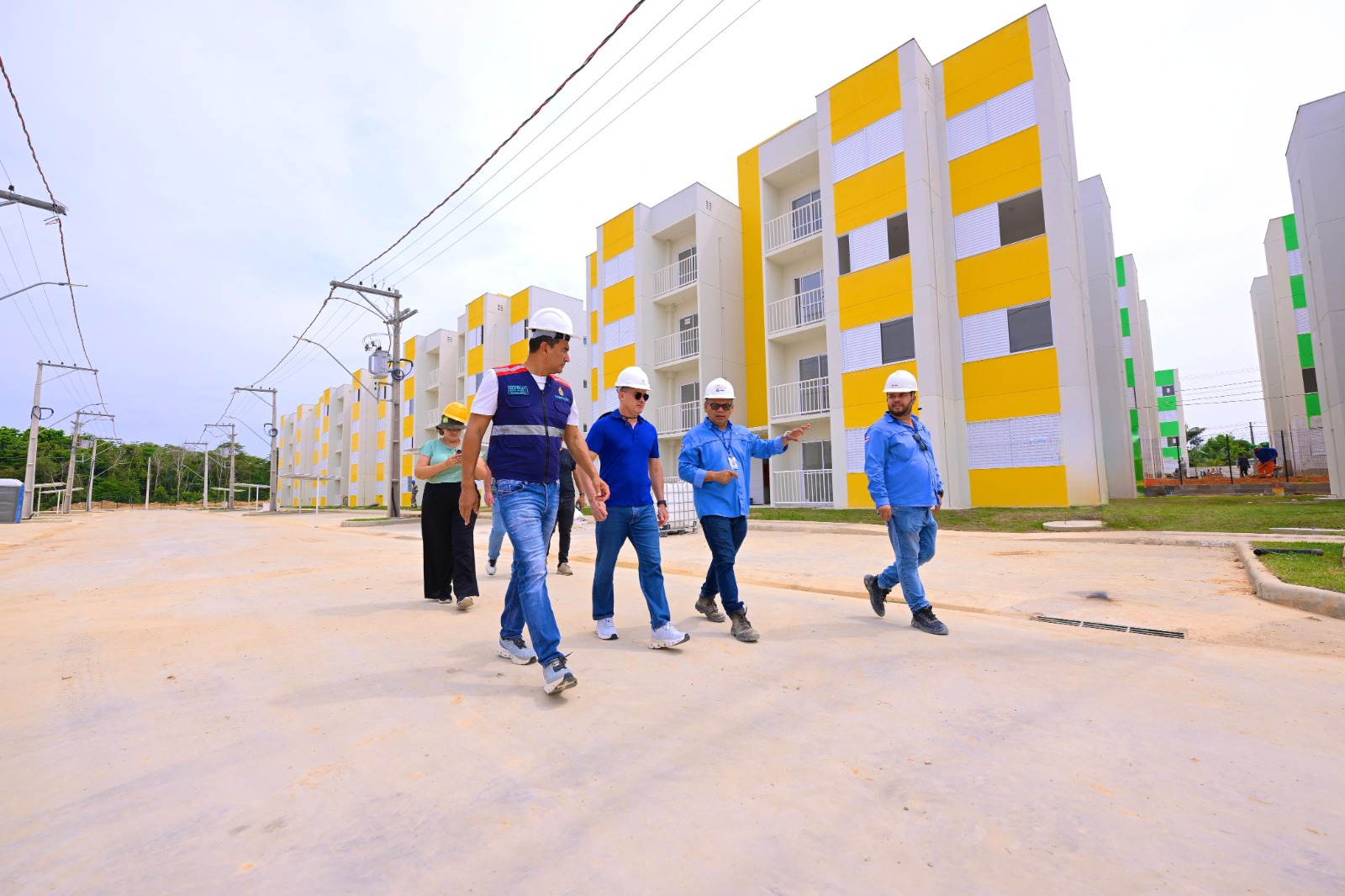 No momento, você está visualizando Prefeito David Almeida anuncia entrega das primeiras unidades do ‘Minha Casa, Minha Vida’ para o mês de dezembro